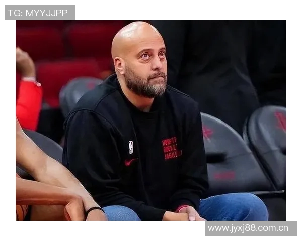 马祖拉回应三分出手争议强调已多次解释但媒体仍未重视 马祖拉回应三分出手争议强调已多次解释但媒体仍未重视