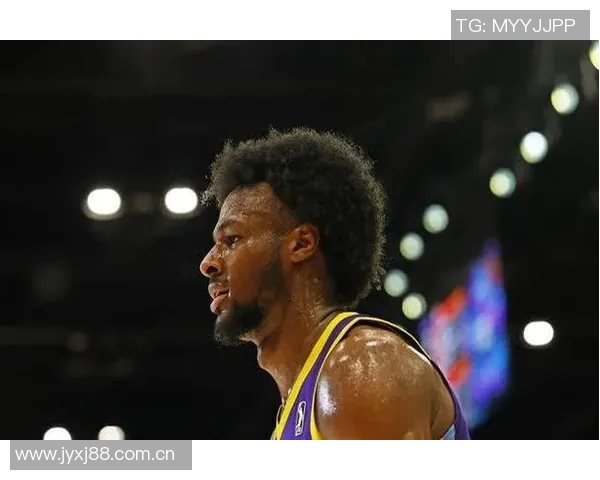 夸梅直言詹姆斯为何坚持让布朗尼进NBA建议其多看保罗的比赛学习技巧