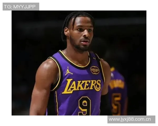 媒体人称布朗尼在NBA垃圾时间表现无敌实至名归的历史最佳 媒体人称布朗尼在NBA垃圾时间表现无敌实至名归的历史最佳