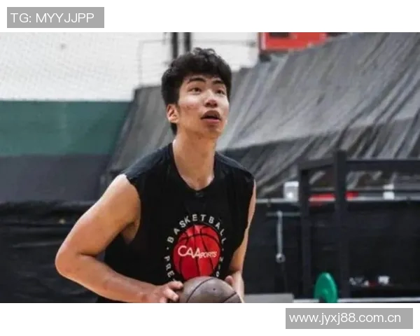 余嘉豪谈西班牙联赛快节奏与高压环境下的容错挑战 余嘉豪谈西班牙联赛快节奏与高压环境下的容错挑战