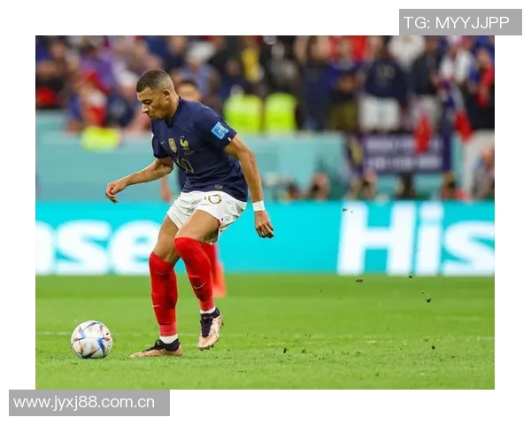 姆巴佩在世界杯决赛中戴帽却遭遇失利,称阿根廷配得上胜利应铭记这一刻 姆巴佩在世界杯决赛中戴帽却遭遇失利,称阿根廷配得上胜利应铭记这一刻