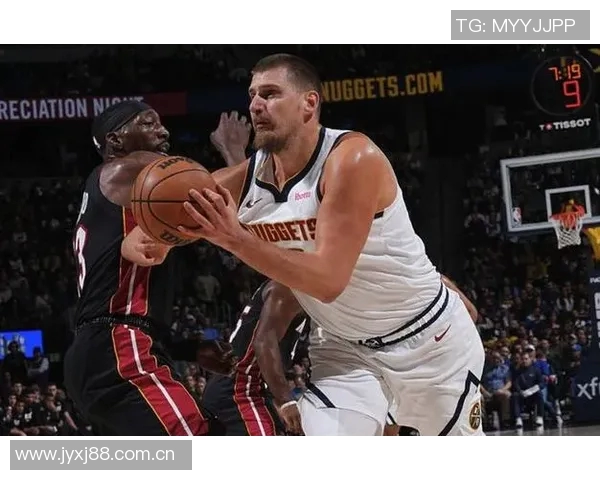 约基奇创历史单赛季七次151515追平大O成就引发热议 约基奇创历史单赛季七次151515追平大O成就引发热议