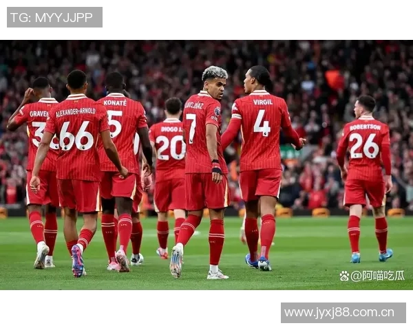 利物浦新海报揭幕对阵森林之战范戴克萨拉赫伊萨克加克波齐亮相