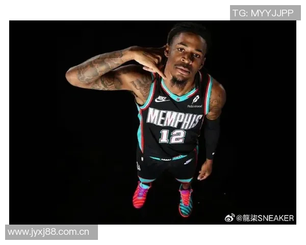 杜克大学球员展示球队专属莫兰特Ja3PE配色引发热议