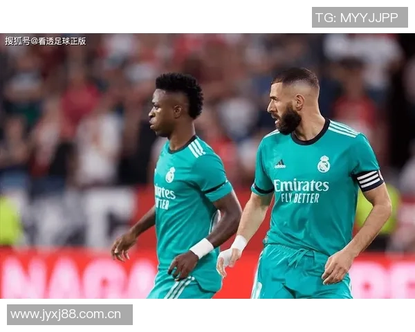 本赛季欧冠助攻榜揭晓奥巴梅扬与阿什拉夫并列领先三次助攻