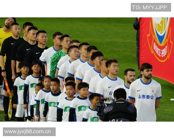 泰山队创造历史成为首个中超联赛积分突破1500的球队