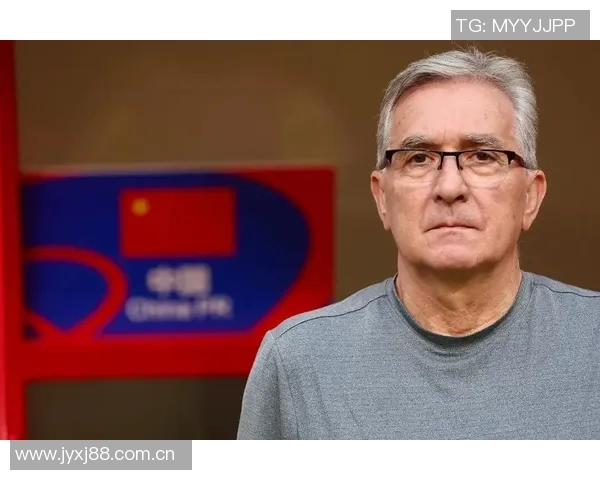 前国足主帅伊万宣布退休42年执教生涯画上句号