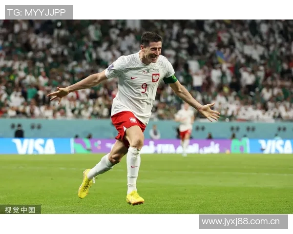 本赛季多库为俱乐部和国家队贡献十球六助攻展现出色状态