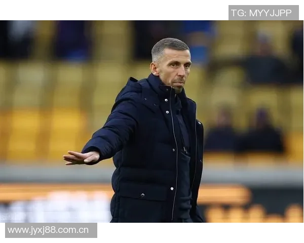 前狼队主帅加里奥尼尔即将执教斯特拉斯堡双方达成原则性一致