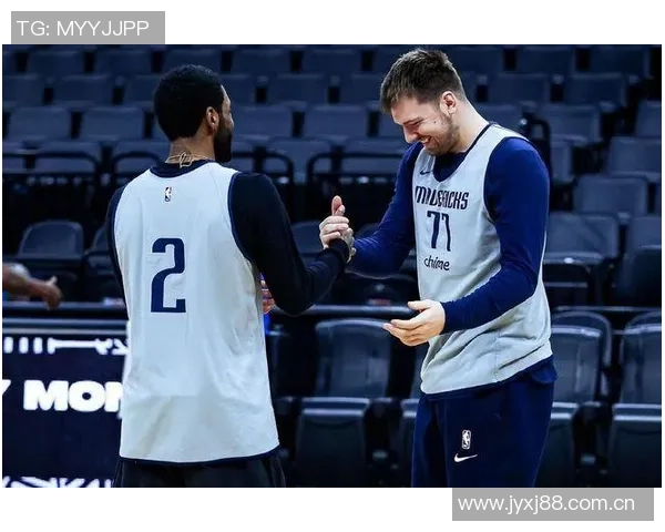 平森调侃基德口头禅称赞东契奇与欧文的组合魅力无穷