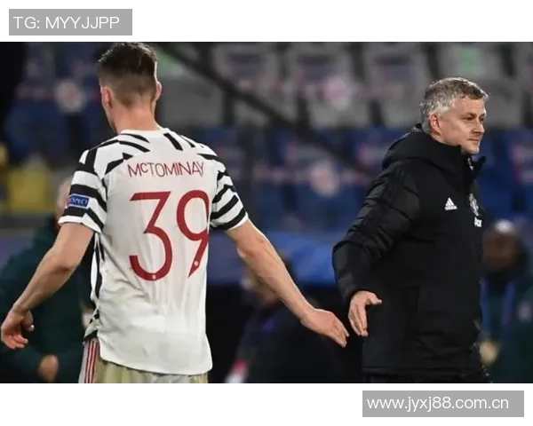 琼斯强调曼联临时主帅需确保球队争取欧联杯或欧冠资格 琼斯强调曼联临时主帅需确保球队争取欧联杯或欧冠资格